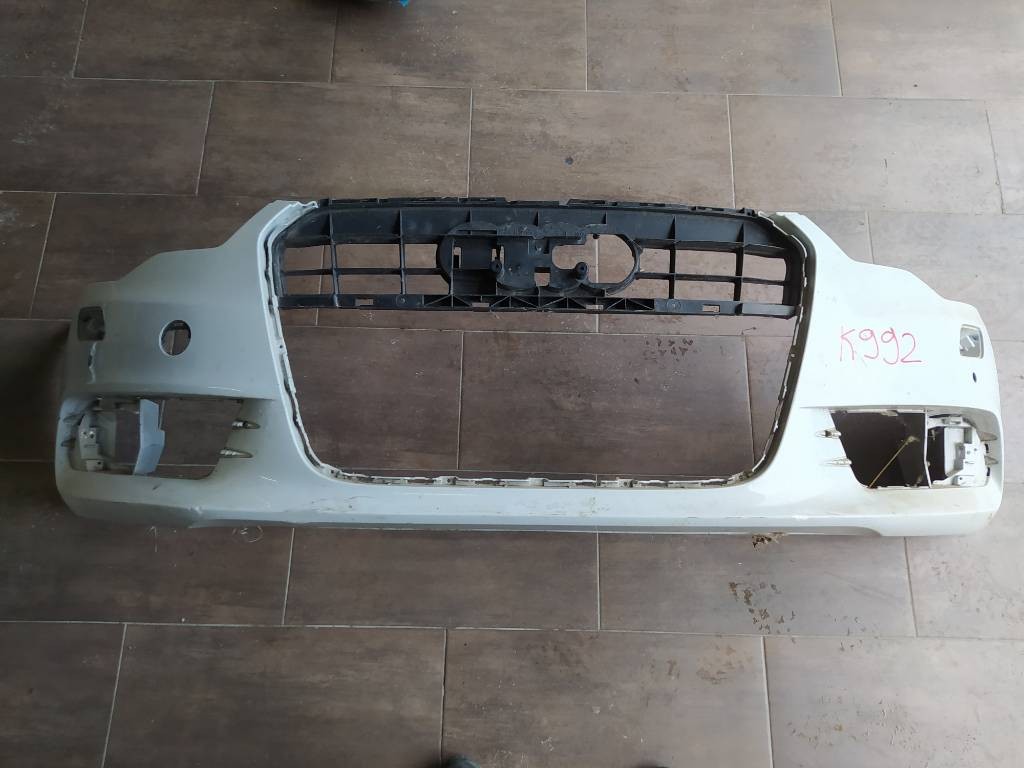 Predný nárazník Audi A6 C7 4G 6 PDC 11-14 SM