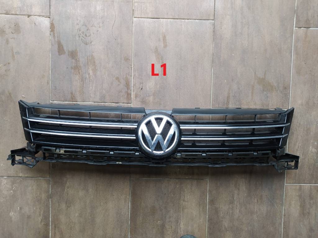 Maska Mriežka VW Volkswagen Caddy IV 4 2K5 15-19