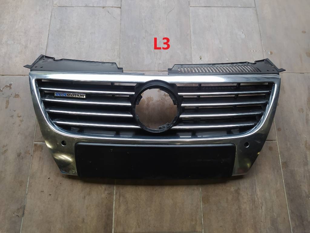 Maska mriežka nárazníka VW Volkswagen Passat B6 3C