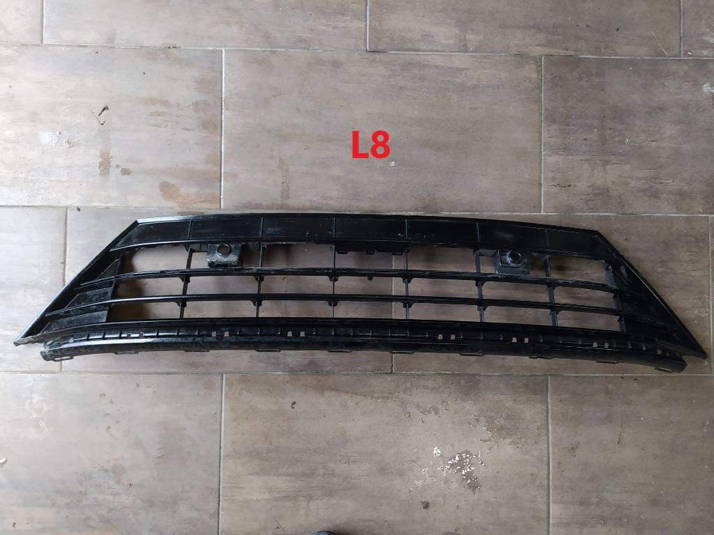 Stredná mriežka nárazníka VW TIGUAN II 5NA LIFT