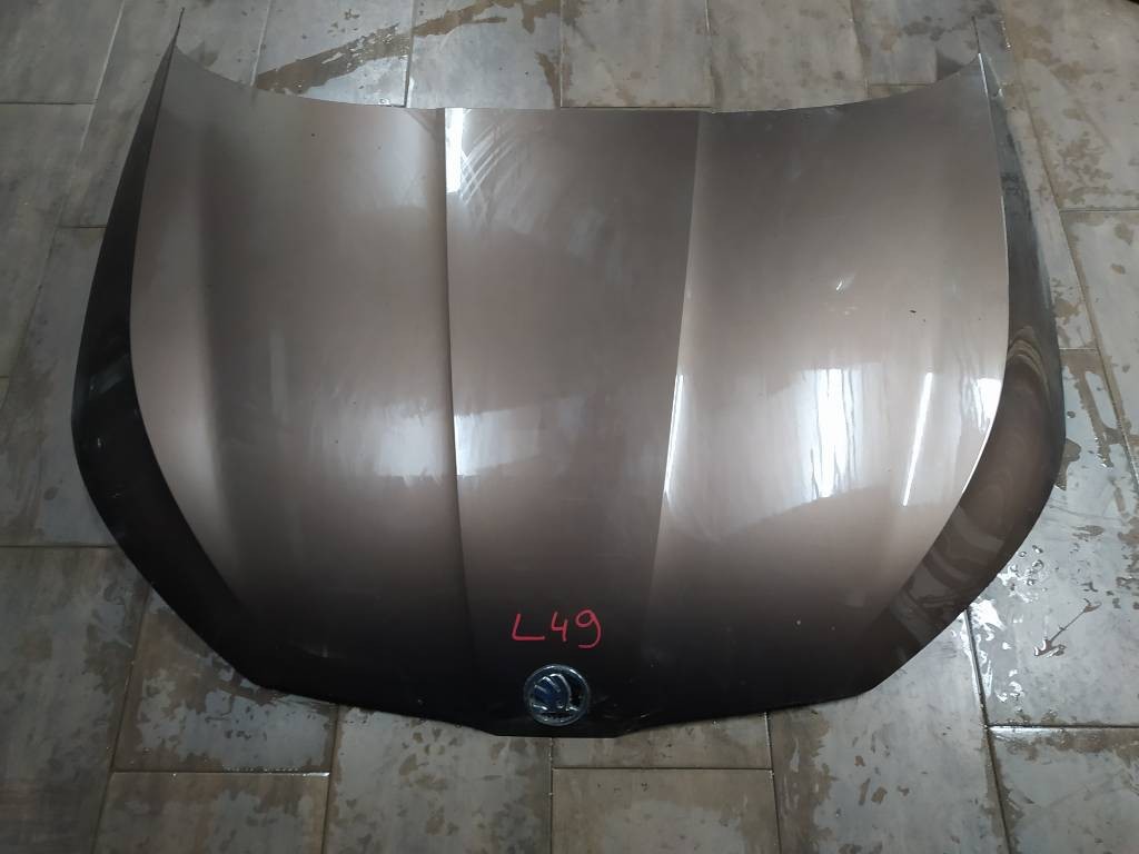 Predná kapota Škoda Scala 657