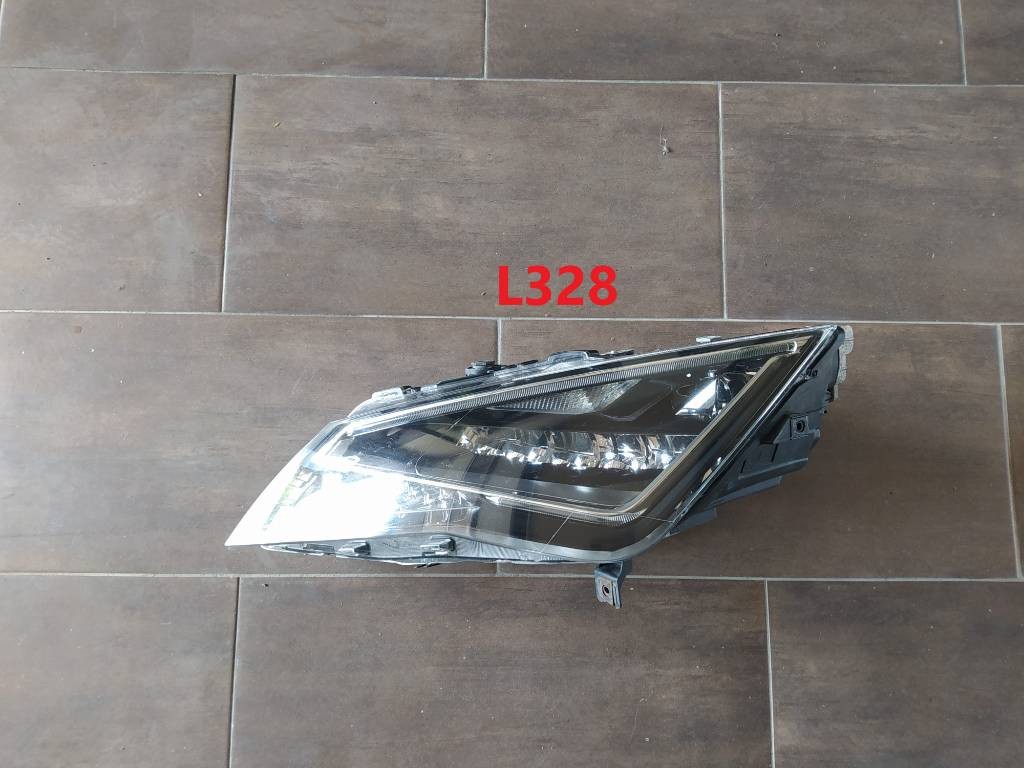 Ľavé predné svetlo Seat Leon III 3 5F FULL LED SM