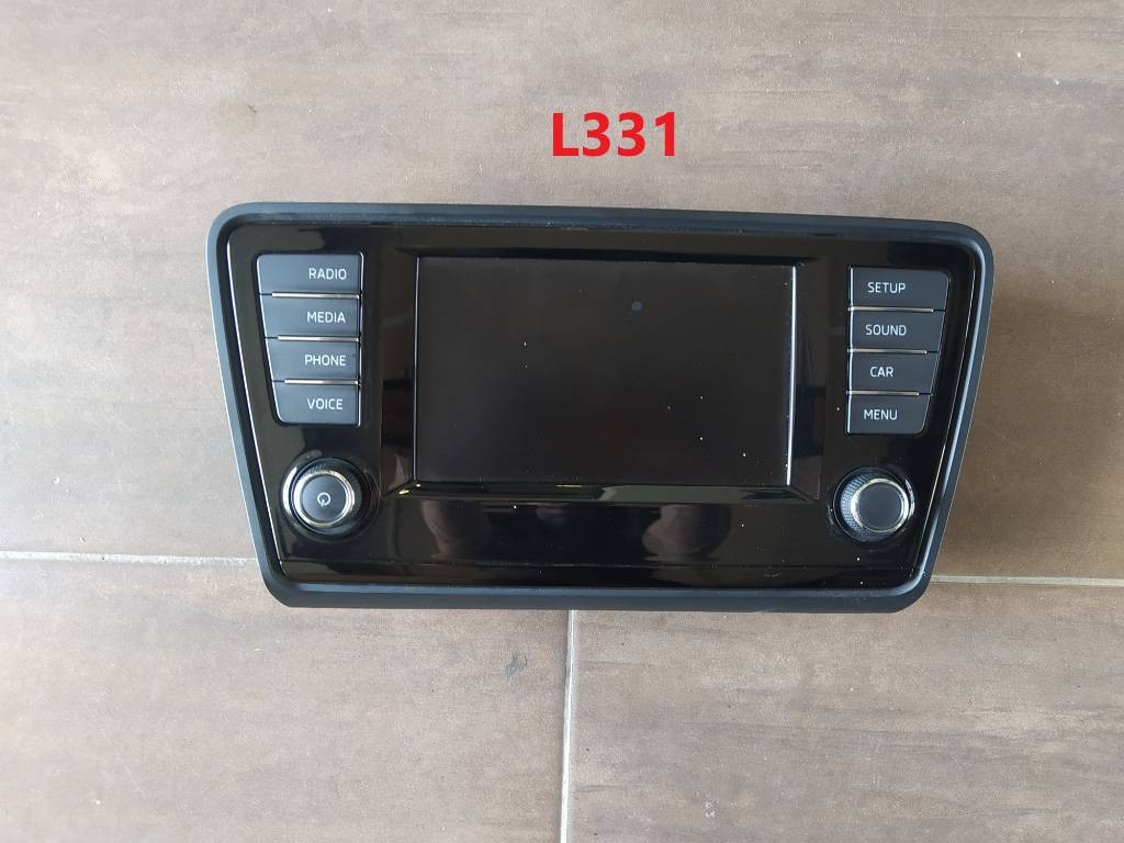 Rádio autorádio navigácia Škoda Octavia III 3 5E