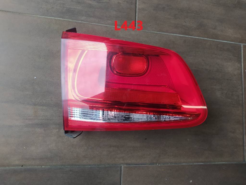 Ľavé zadné svetlo VW Volkswagen Touareg II 2 7P