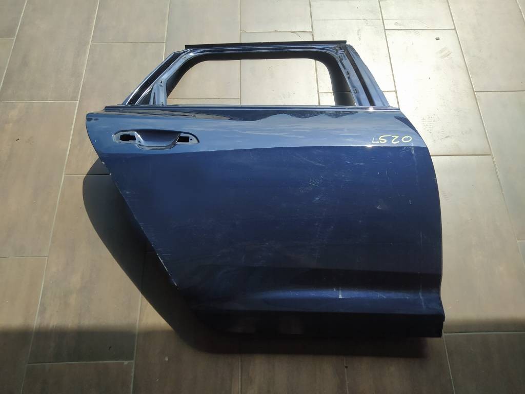 Pravé zadné dvere Audi A6 C8 4K COMBI