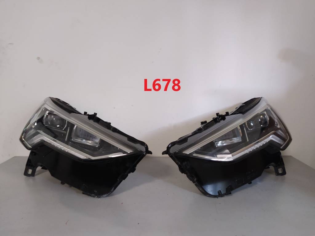 Predné svetlá Audi Q3 RSQ3 II 2 FULL LED 2018- 83A