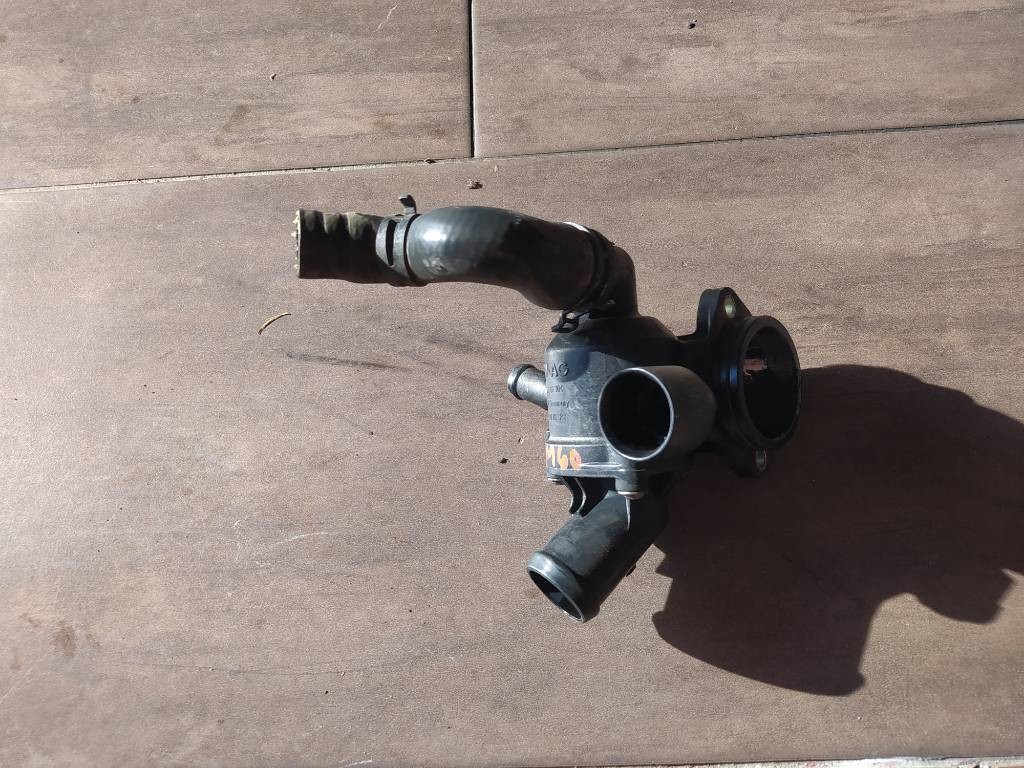 Obal termostatu VW ŠKODA AUDI Seat 1.6 TDI CAY
