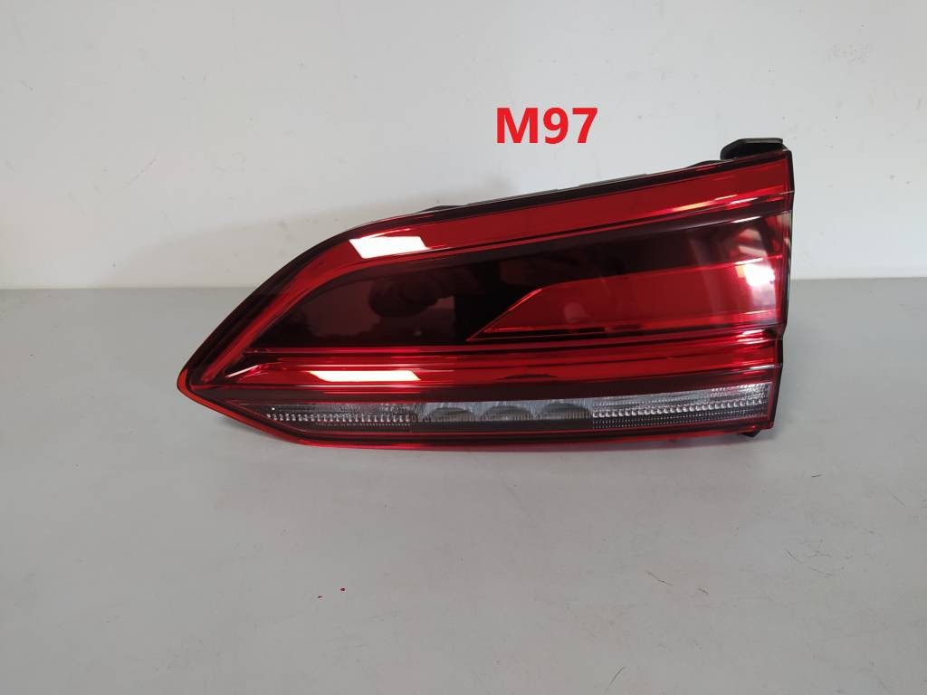 Pravé zadné svetlo VW Volkswagen Touareg 3 LED 760