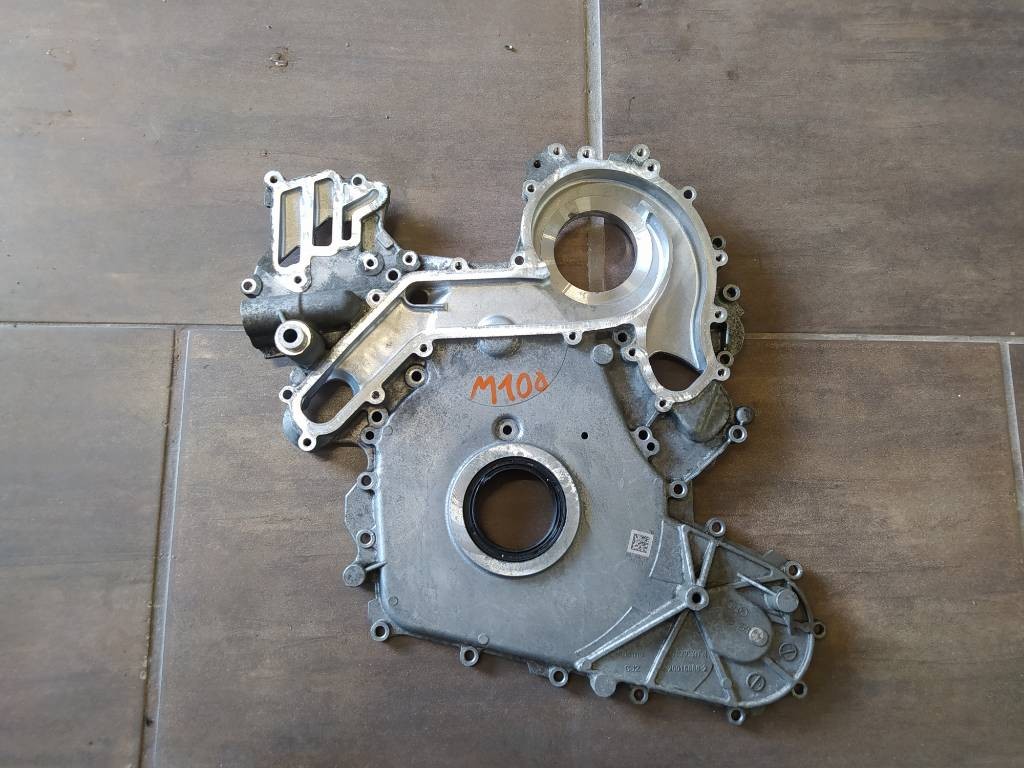 Kryt motora príruba 3.0 TDI CRT AUDI VW