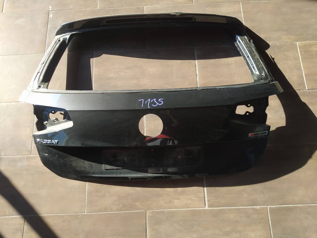 Zadná kapota VW Volkswagen Passat B8 COMBI 3G
