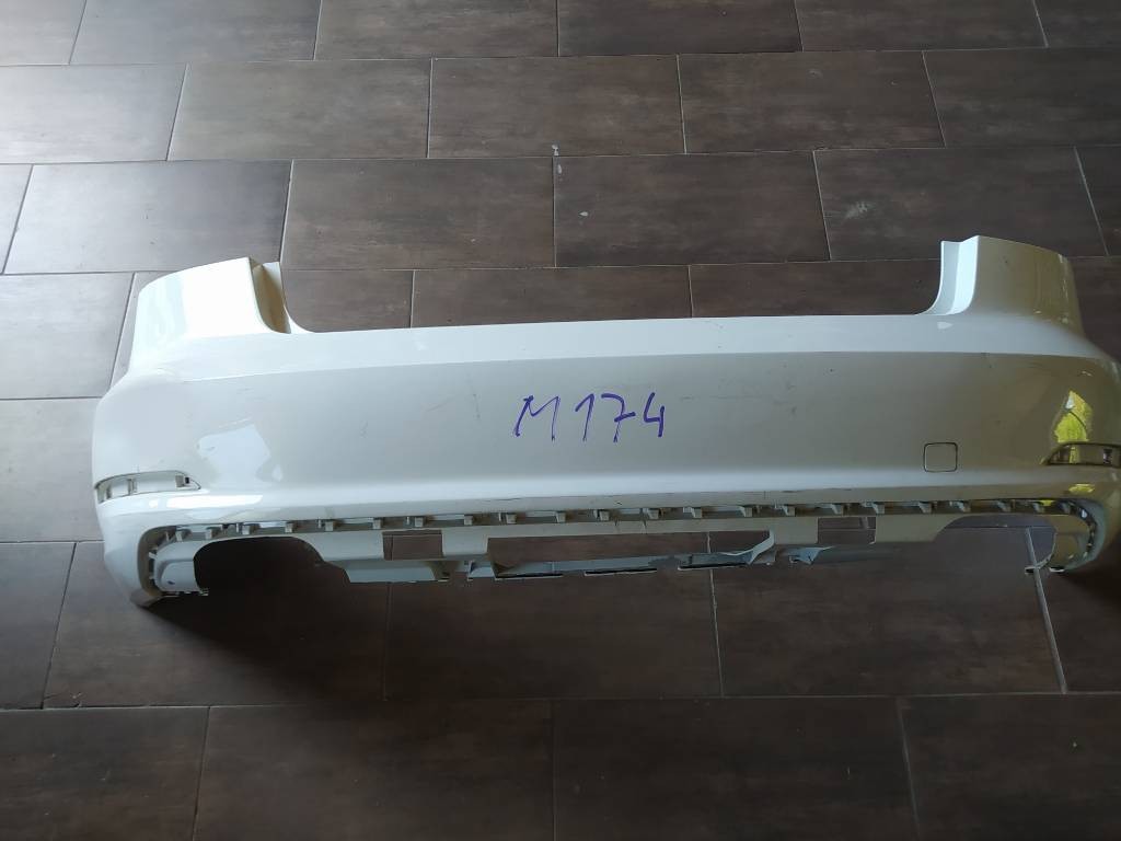 Zadný nárazník Audi A3 Sedan 8V5