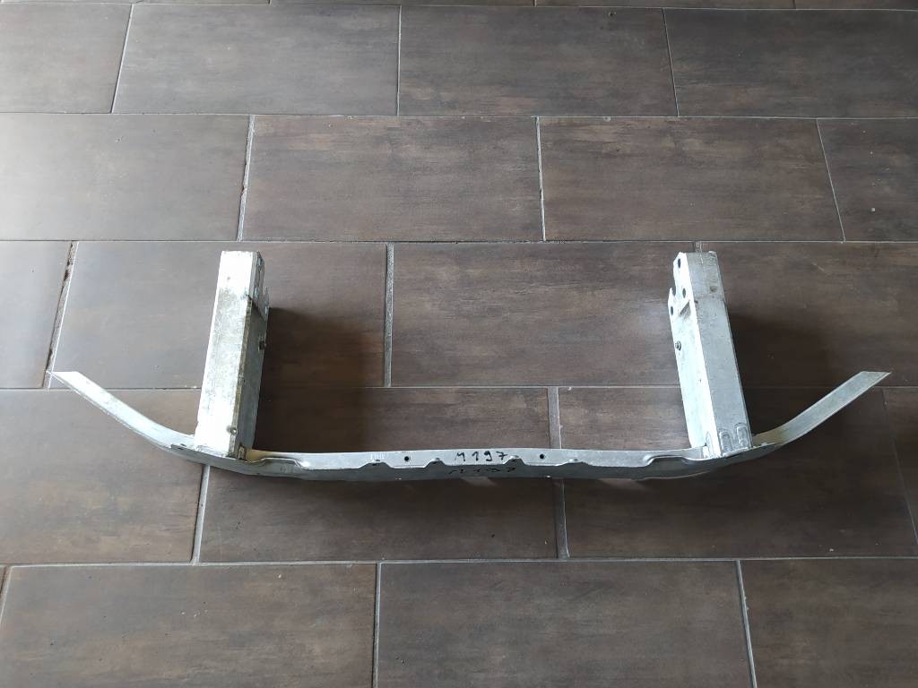 Výstuha predného nárazníka BMW X3 G01 X4 G02 18-