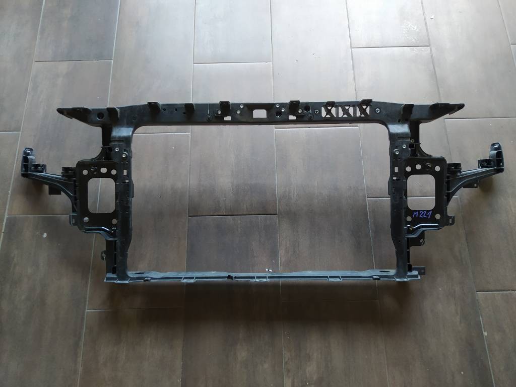 Držiak stena čelo sahara HYUNDAI I30 III 3 17-20