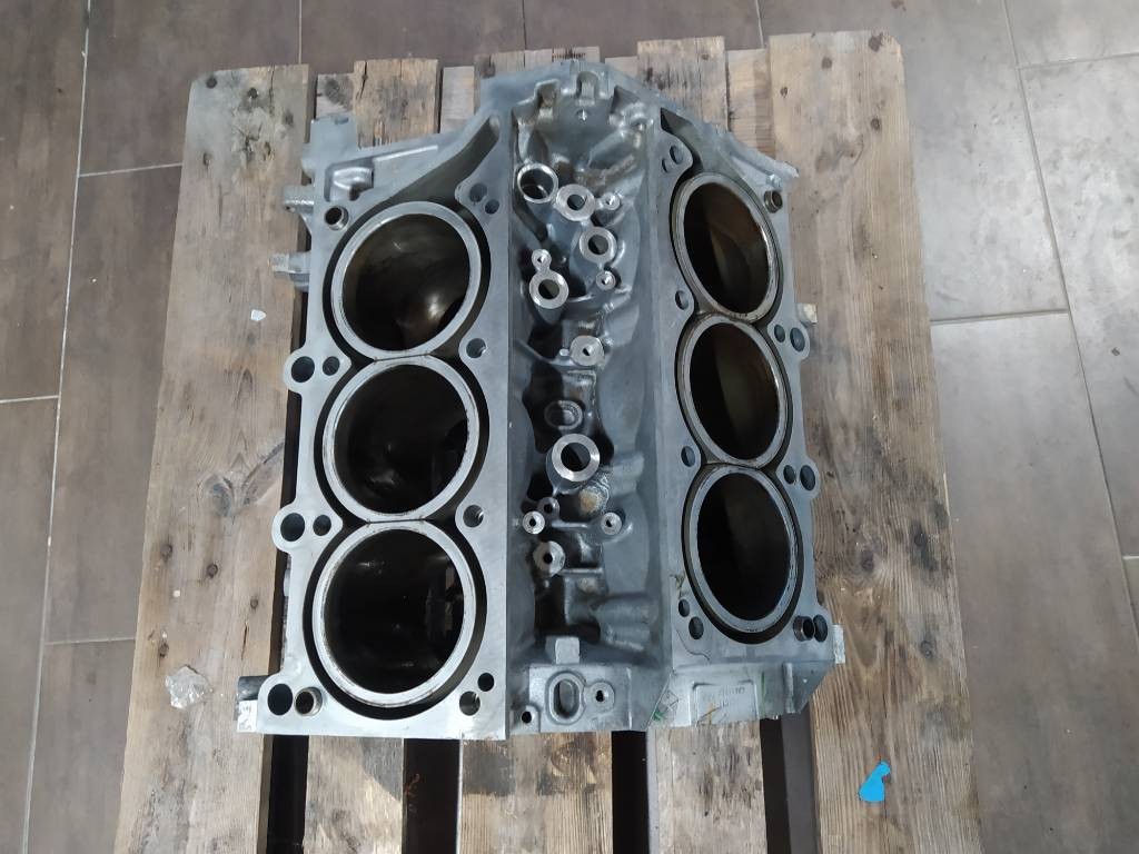 Blok motora 3.6 L 68247748AC JEEP Wrangler JL