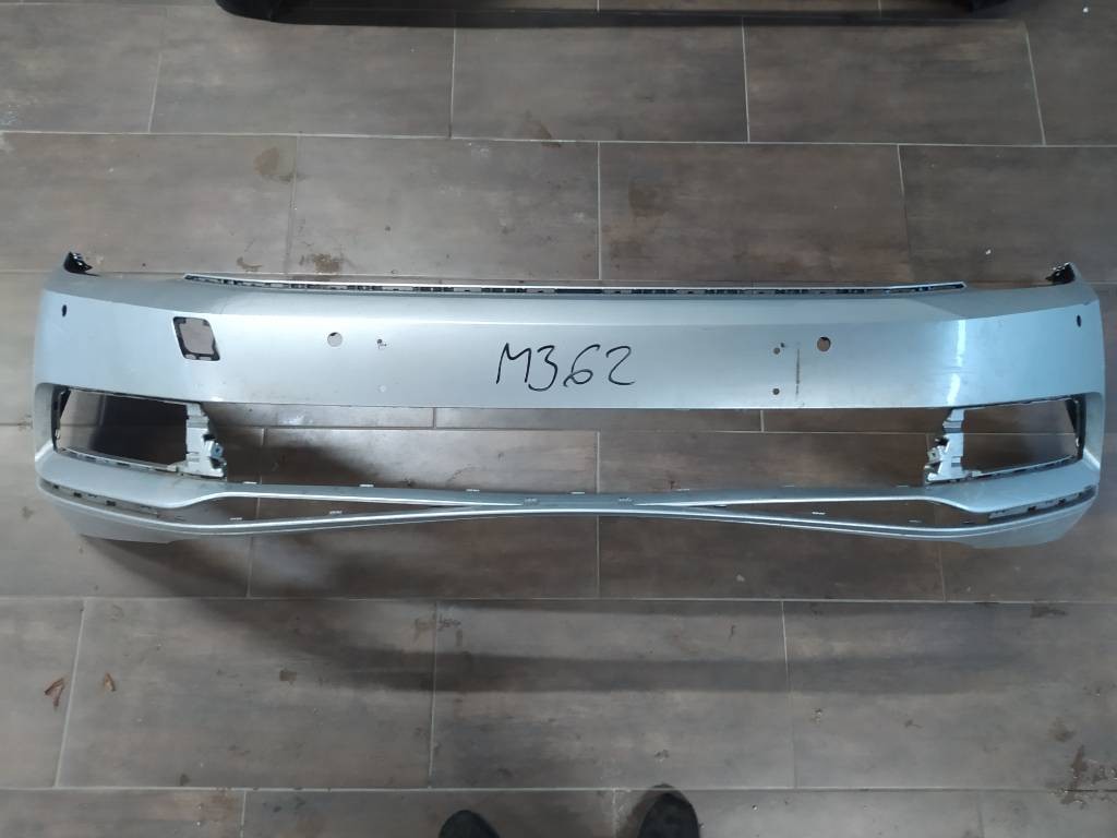 Predný nárazník VW Volkswagen Passat B8 3G 4 PDC