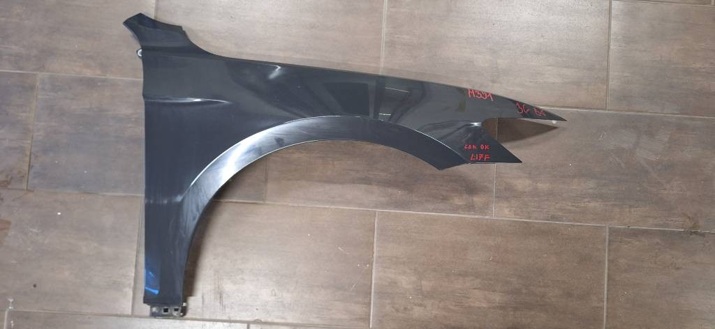 Pravý predný blatník VW Volkswagen Passat B8 3G