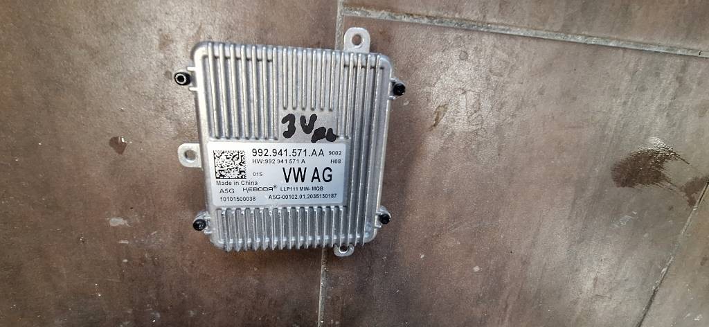 Jednotka modul LED Škoda Audi VW 992941571A