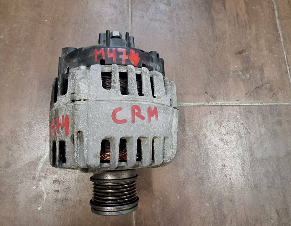Alternátor CRM 04L903023L Vw Škoda 2,0 TDi  Valeo