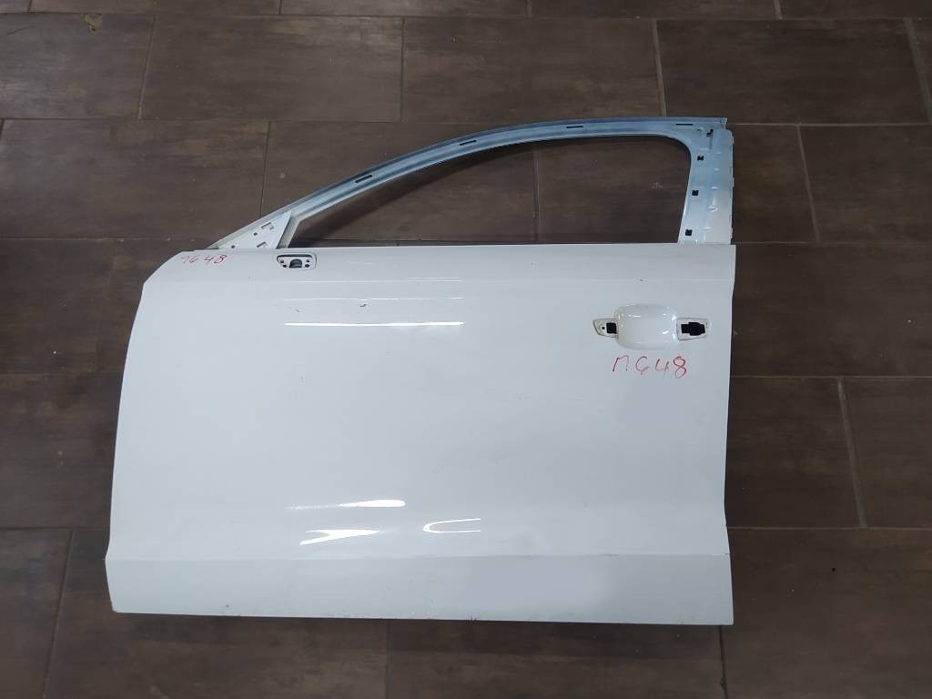 Ľavé predné dvere AUDI A3 8V SEDAN