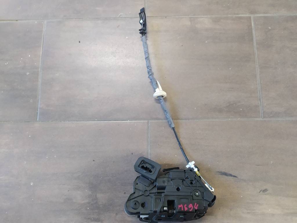 Zámok ľavých dverí VW Volkswagen Golf 7 5G