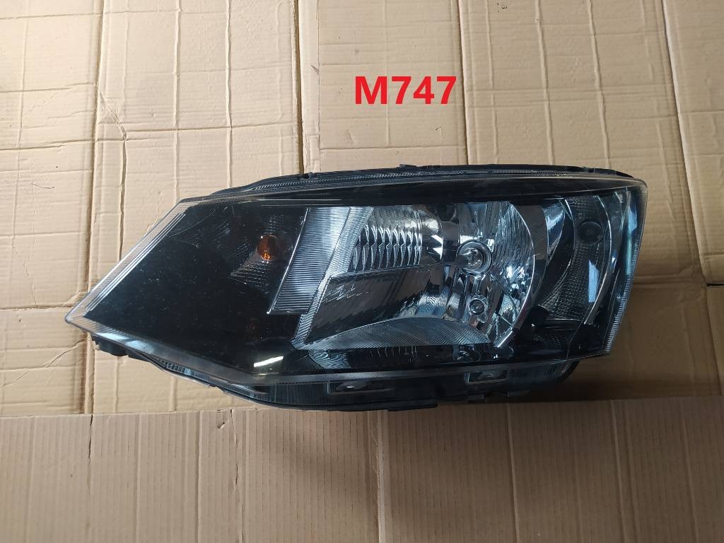 Ľavé predné svetlo Škoda Fabia III 3 6V HALOGEN