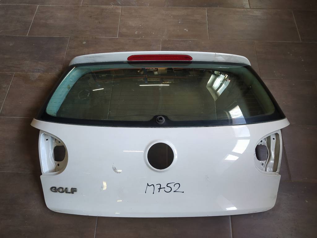 Zadná kapota kufor VW Volkswagen Golf V 5 1K HB