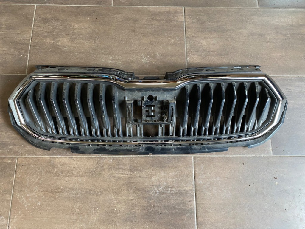Maska mriežka  Škoda Fabia IV 4 6VA