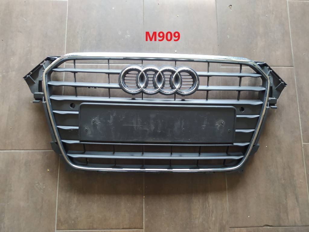 Maska mriežka predného nárazníka Audi A4 B8 8K FL