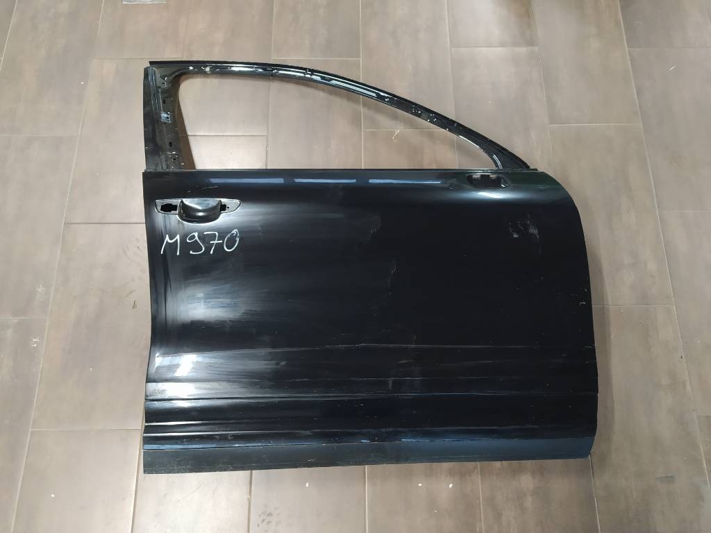 Pravé predné dvere VW Volkswagen Touareg II 2 7P