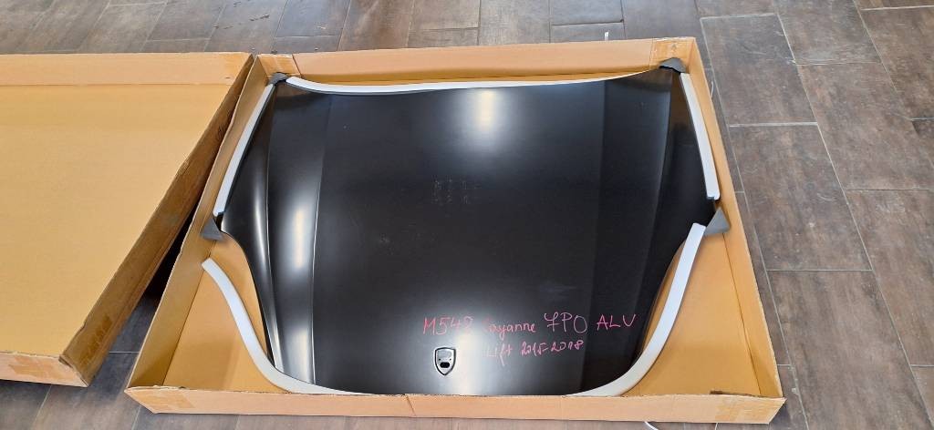 Predná kapota Porsche Cayanne 7P0 Alu lift 015-018