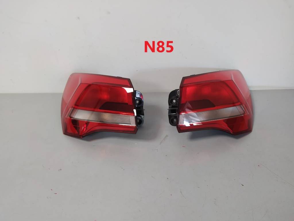 Zadné svetlomety Audi Q3 II 83A LED 2018-