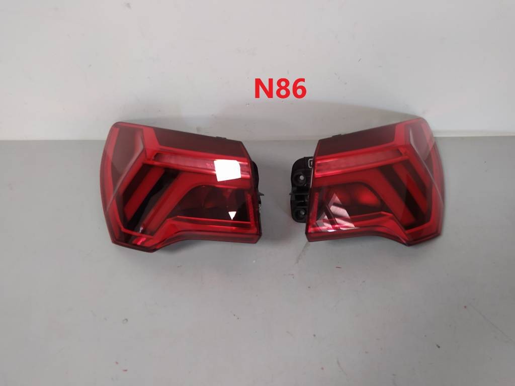 Zadné svetlá Audi Q3 II 2 83A LED MATRIX 2019-