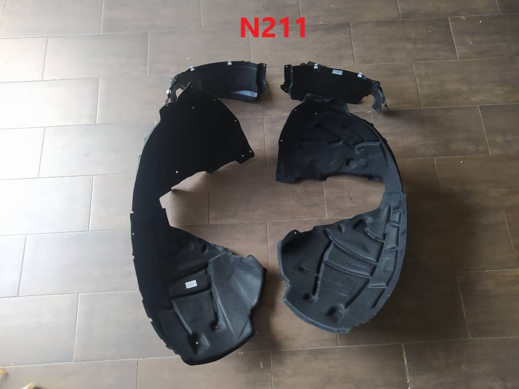 Predné podblatníky podbehy Audi A4 B9 8W