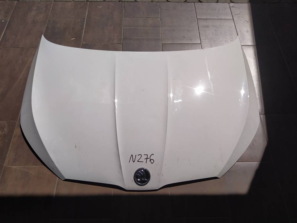 Predná kapota Škoda Fabia IV 4 6VA