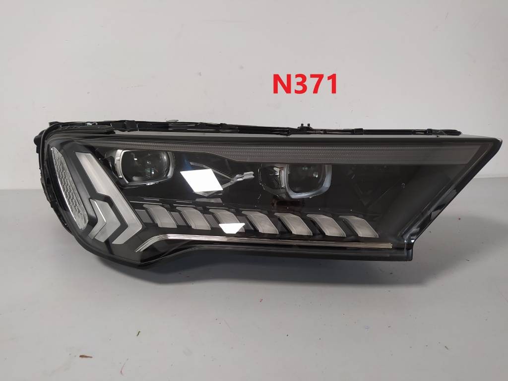 Pravé predné svetlo Audi Q7 4M LIFT LASER LED
