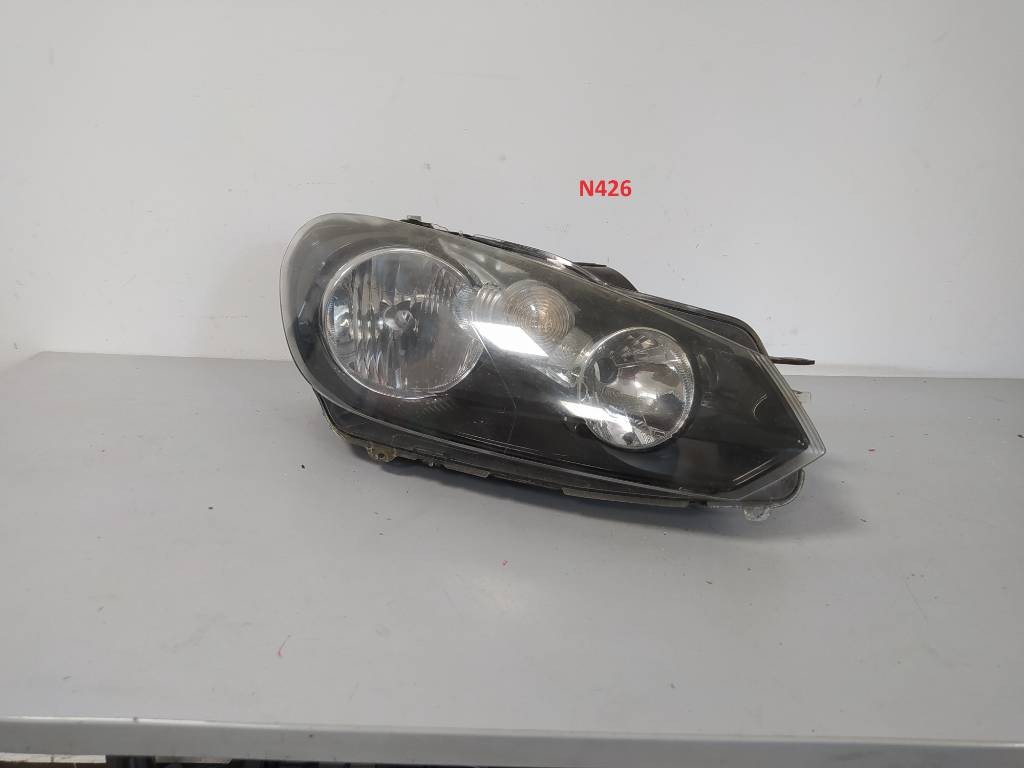 Pravé predné svetlo VW Volkswagen Golf VI 6 5K