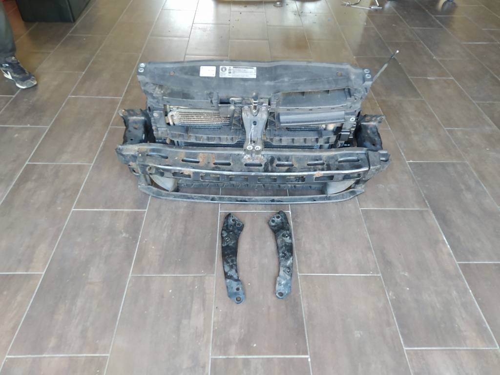 Držiak stena čelo sahara VW Volkswagen Golf VII 6