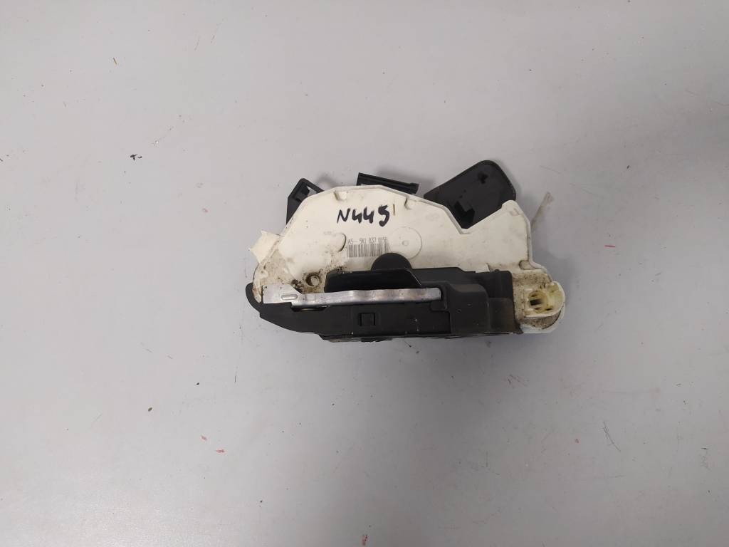 Ľavý predný zámok dverí VW Volkswagen Golf VI 6 5K
