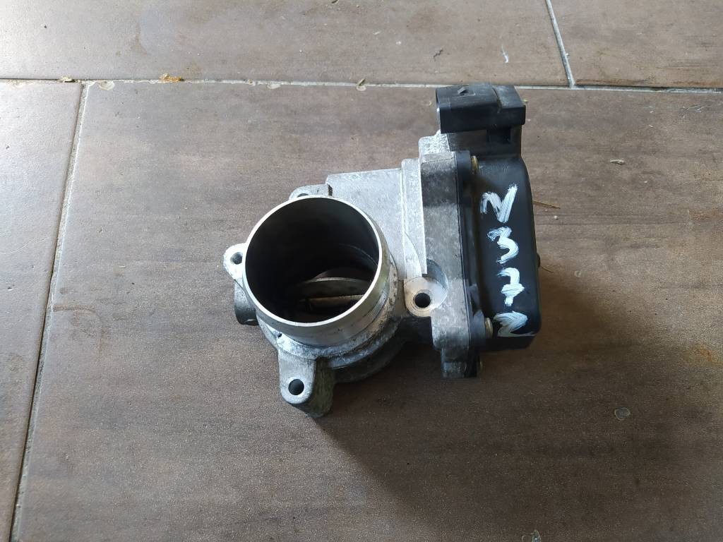 Škrtiaca klapka VW SKODA 1.6 TDI CAY 03L128063L