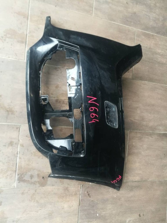 Predný nárazník Audi Q3 8U