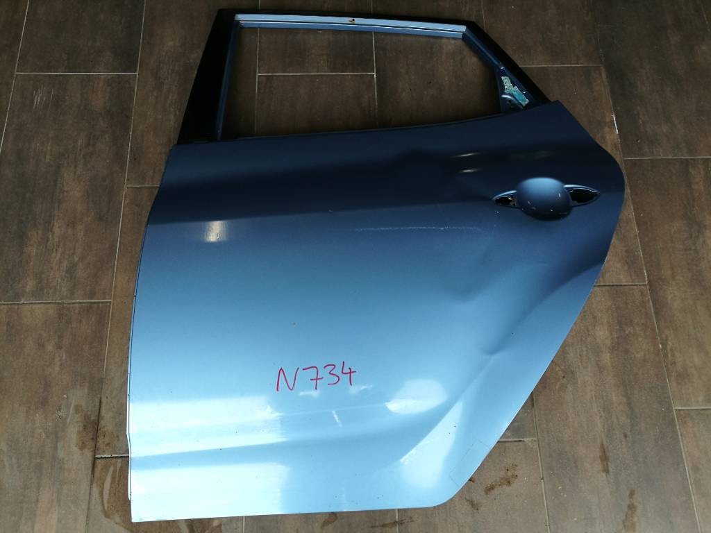 Ľavé zadné dvere HYUNDAI ix20