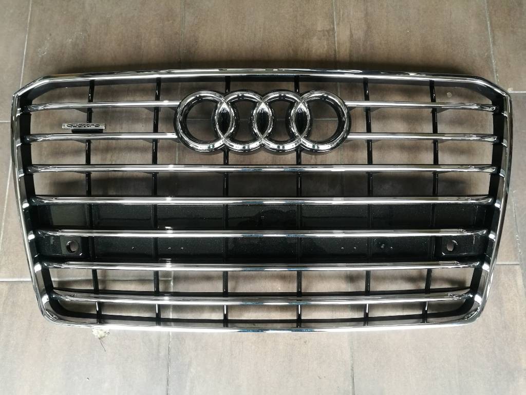 Maska mriežka nárazníka Audi A8 4H lift