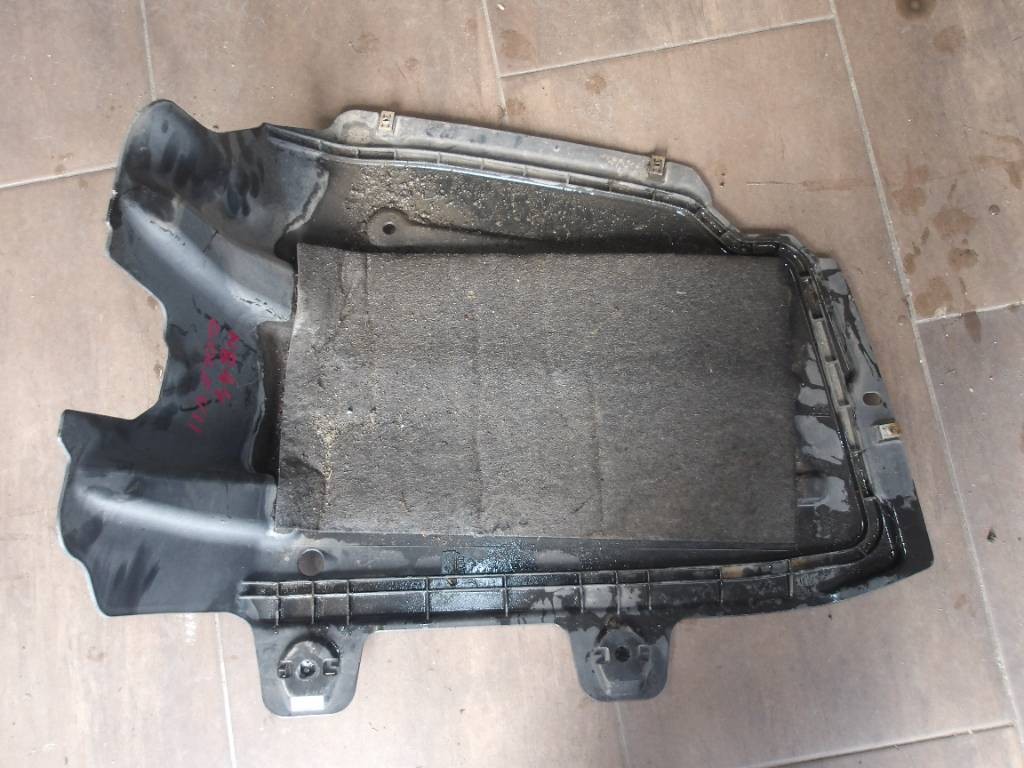 Kryt podlahy VW Volkswagen Golf VII 7 5G COMBI