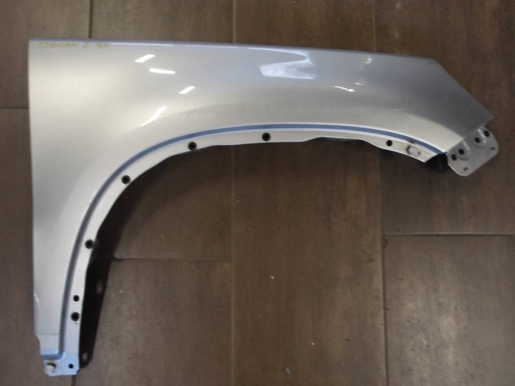 Pravý predný blatník VW Volkswagen Tiguan I 1 5N