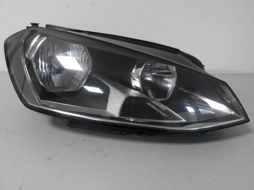Pravé predné svetlo VW Volkswagen Golf VII 7 5G