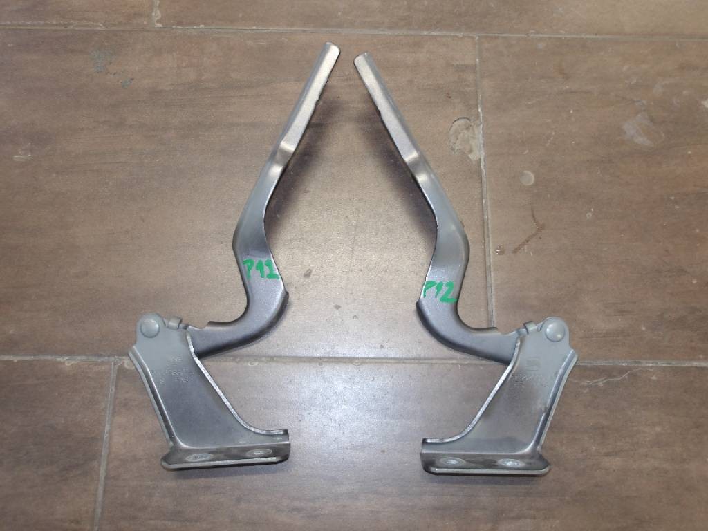 Pánty prednej kapoty Seat Leon III 3 5F SM
