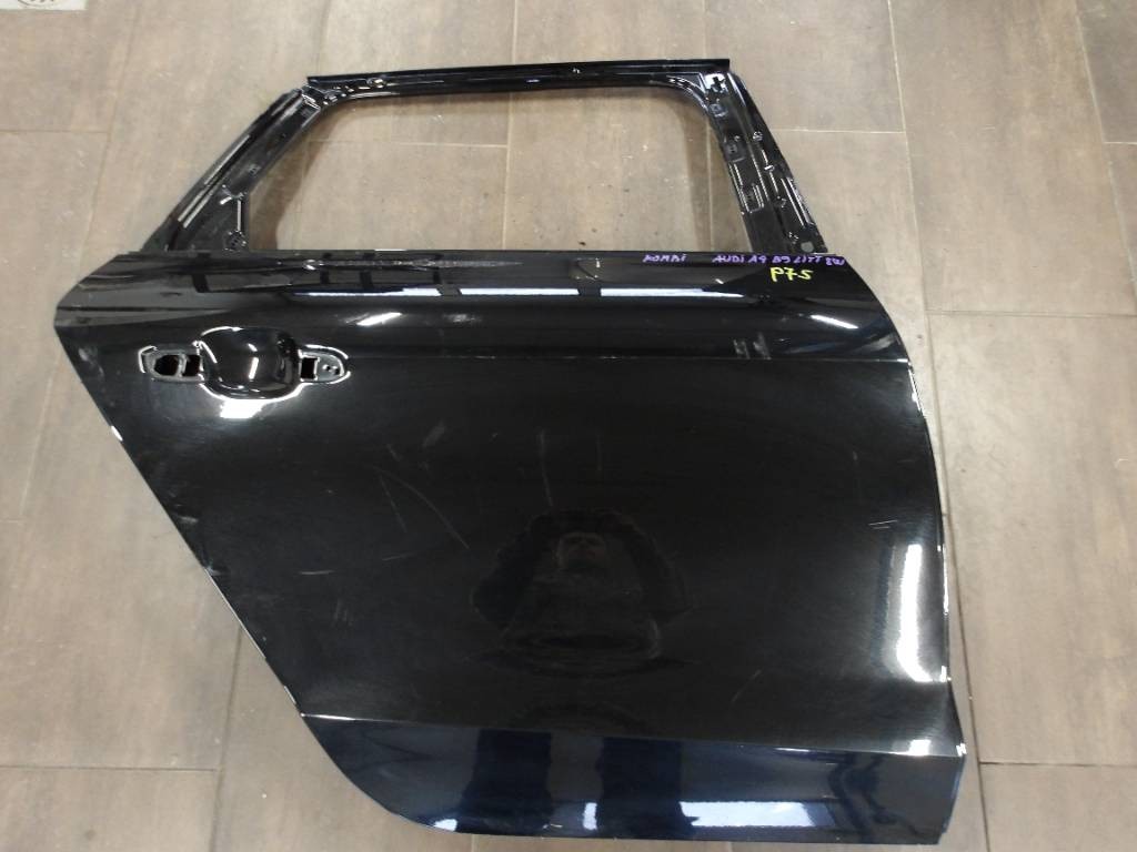 Dvere zadné pravé Audi A4 B9 Lift Facelift 8W