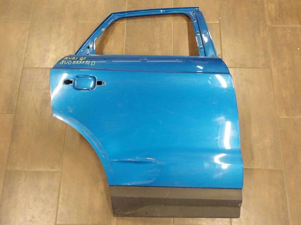 Dvere pravé zadné Audi Q3 8V0