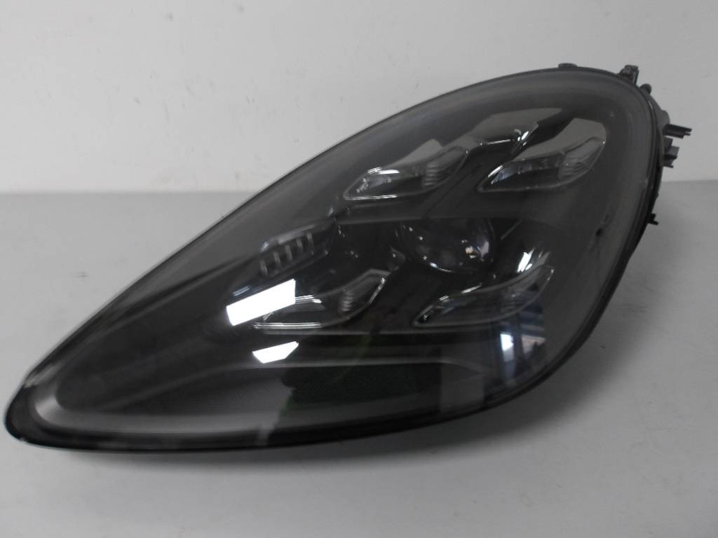 Predné Ľavé Svetlo Porsche Cayenne 7P Full Led FL