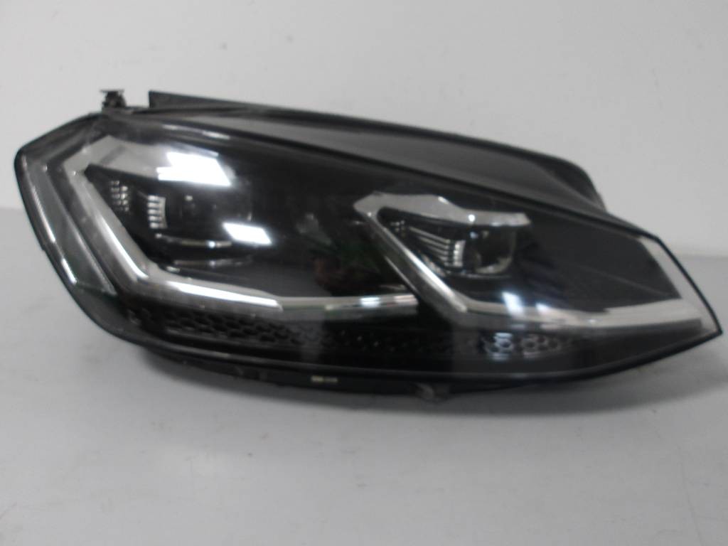 Predné Pravé Svetlo Golf VII 7 5Q1 Full Led Lift